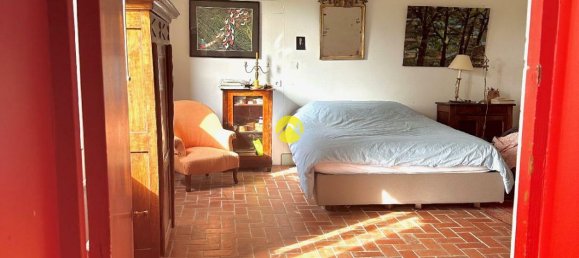 Terrain à Saint-Valérien, France No. 205768 9