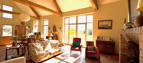 Terrain à Saint-Valérien, France No. 205768 4