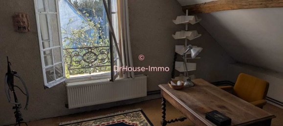 3 bedrooms House in Courtempierre, France No. 42289 17