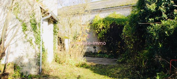 3 bedrooms House in Courtempierre, France No. 42289 13