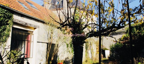 3 bedrooms House in Courtempierre, France No. 42289 14