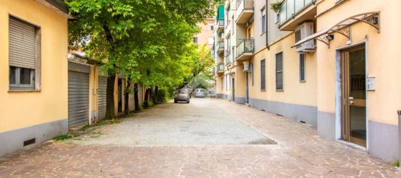 Apartamento de 3 divisões em Sesto San Giovanni, Italy N.º 378849 16