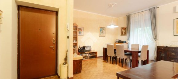 Apartamento de 3 divisões em Sesto San Giovanni, Italy N.º 378849 3