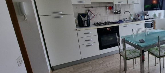 3 Schlafzimmer Wohnung in Civitanova Marche, Italy, Nr. 312223 2