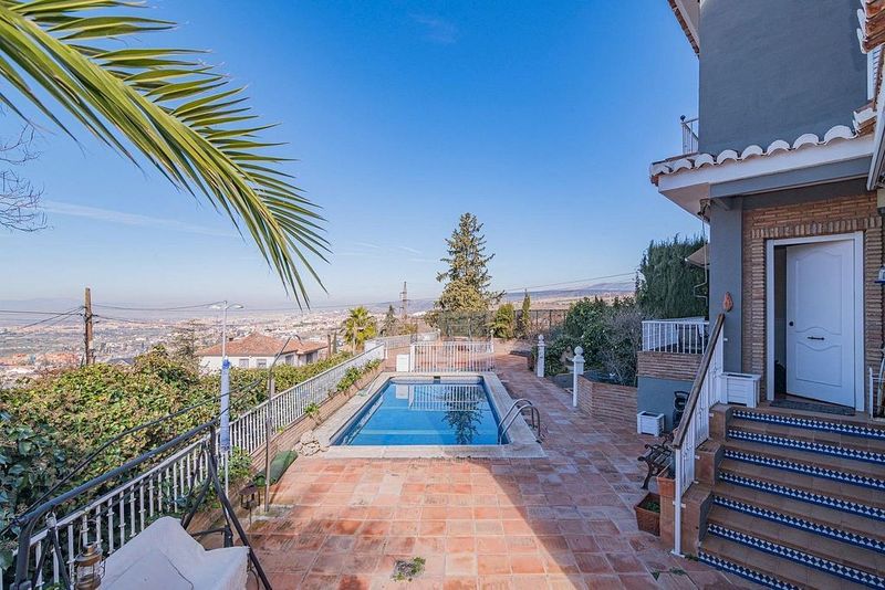 Casa T5 em Monachil, Spain N.º 225394