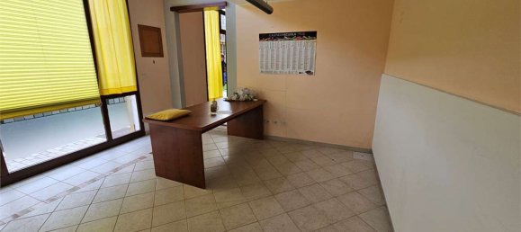 Oficina en Enna, Italy 48 m² No. 33779 4