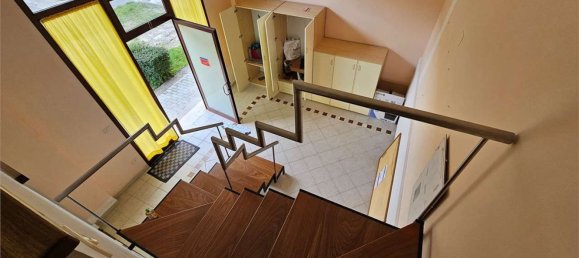 Oficina en Enna, Italy 48 m² No. 33779 8