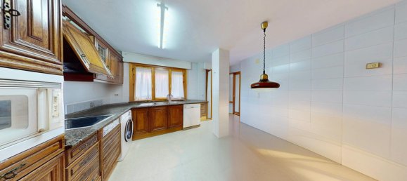 6 bedrooms House in Zaragoza, Spain No. 65242 40