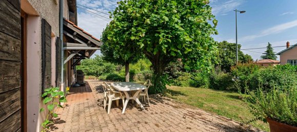 5 bedrooms House in Rhone, France No. 339081 5