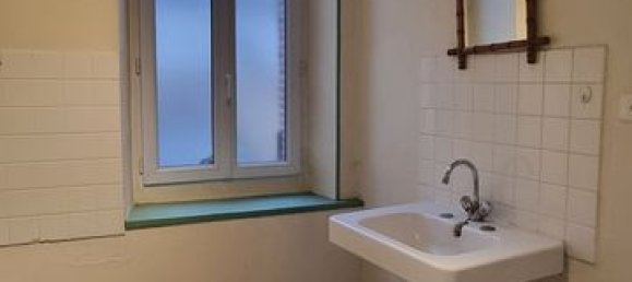 Adosado de 5 dormitorios en Sezanne, France No. 40129 12