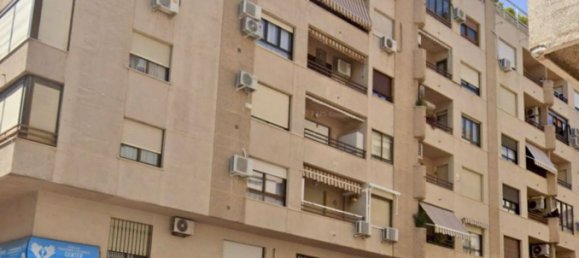 Apartamento de 3 dormitorios en Jaén, Spain No. 160176 2