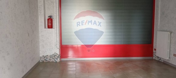 Gewerbliche Immobilie in Busto Arsizio, Italy 92m², Nr. 214231 8