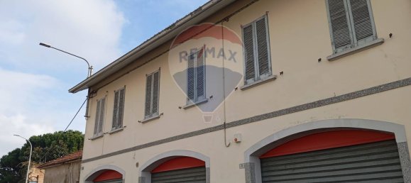 Gewerbliche Immobilie in Busto Arsizio, Italy 92m², Nr. 214231 22