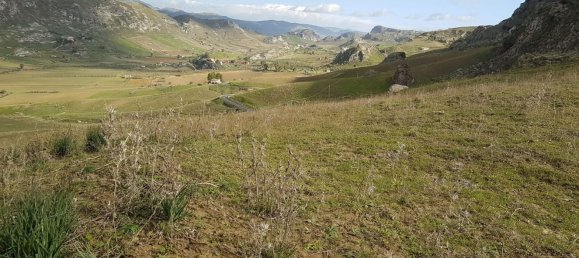 Grundstück in Sant'Angelo Muxaro, Italy 320000m², Nr. 71485 3