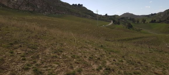 Grundstück in Sant'Angelo Muxaro, Italy 320000m², Nr. 71485 4