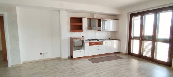 3-salle Appartement à Monteprandone, Italy No. 188290 2