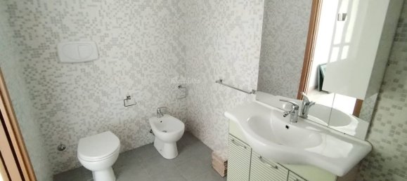 3-salle Appartement à Monteprandone, Italy No. 188290 18