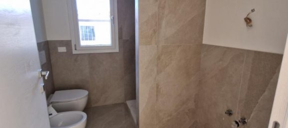 Penthouse de 3 divisões em Padua, Italy N.º 234235 21