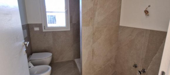 Penthouse de 3 divisões em Padua, Italy N.º 234235 5