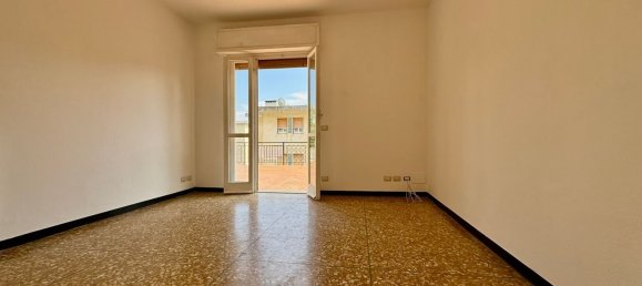 3 rooms Apartment in Varazze, Italy No. 290459 9