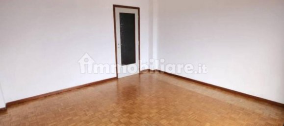 2 bedrooms Apartment in Vigevano, Italy No. 216751 8
