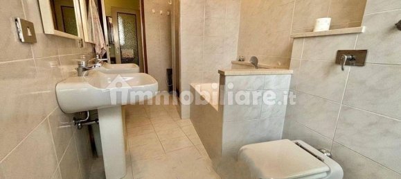 2 bedrooms Apartment in Vigevano, Italy No. 216751 6