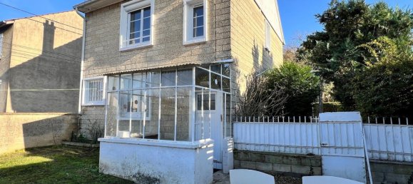 3 Schlafzimmer Haus in Soissons, France, Nr. 55482 2