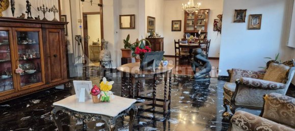 3 chambres Appartement à Senigallia, Italy No. 105448 4