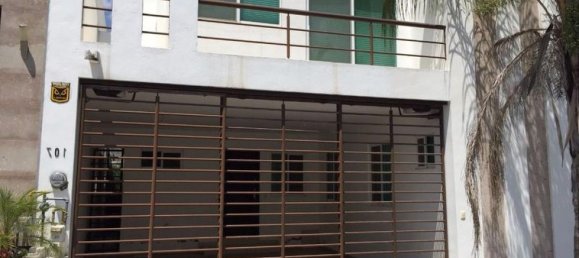 3 bedrooms House in Nuevo Leon, Mexico No. 187713 2