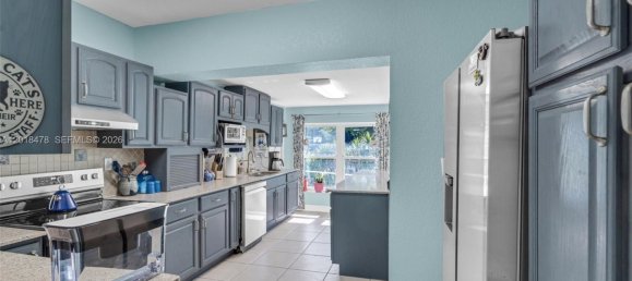 5 dormitorios villa en venta en Miami, Miami-Dade, Florida, USA № 615243 19