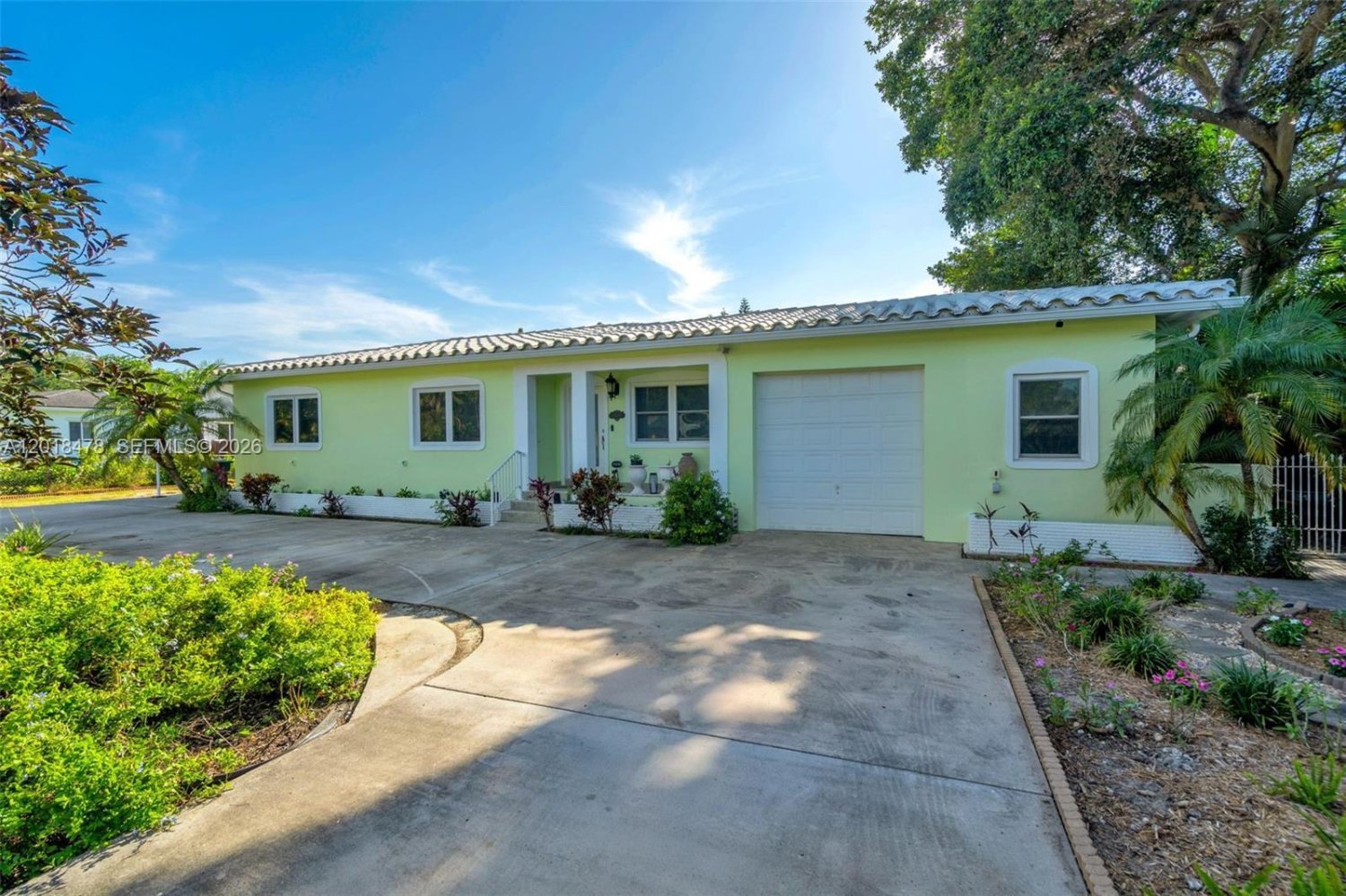 5 dormitorios villa en venta en Miami, Miami-Dade, Florida, USA № 615243