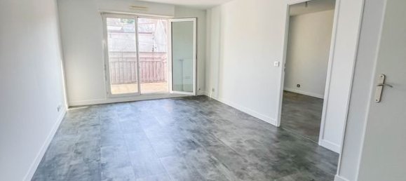 Квартира с 1 спальней в Вильнуа, Франция № 325597 5