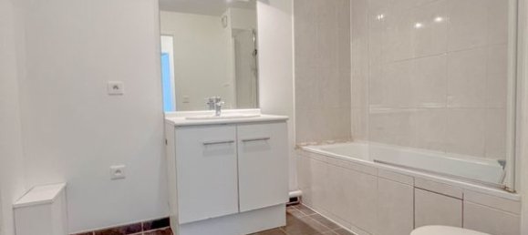 Квартира с 1 спальней в Вильнуа, Франция № 325597 12