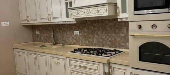 3 Schlafzimmer Wohnung in Chataj, Azerbaijan, Nr. 1913 4