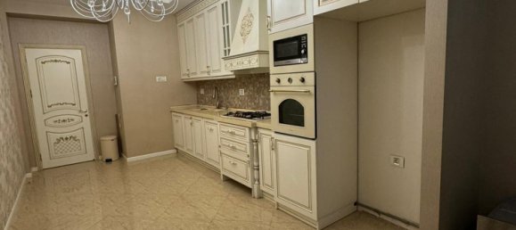 3 Schlafzimmer Wohnung in Chataj, Azerbaijan, Nr. 1913 2