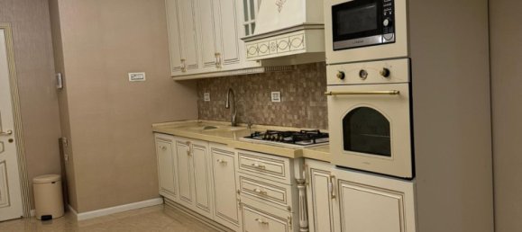 3 Schlafzimmer Wohnung in Chataj, Azerbaijan, Nr. 1913 5