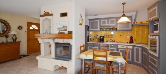 4 bedrooms House in Gard, France No. 299371 5