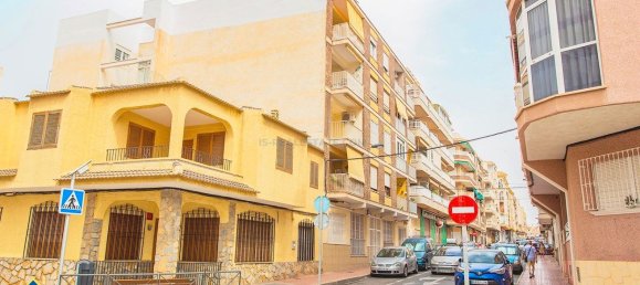 Apartamento T3 em Torrevieja, Spain N.º 135976 36