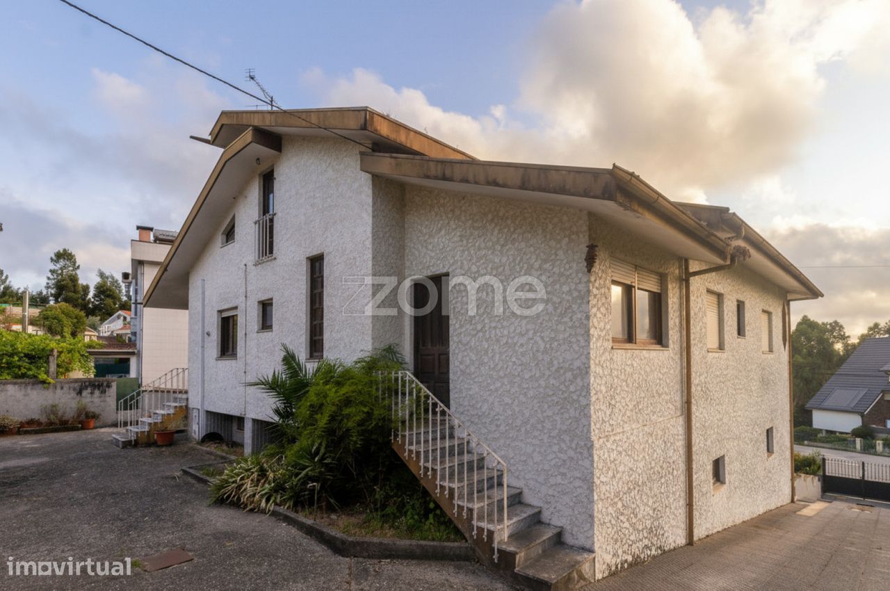 Casa de 4 dormitorios en Santa Maria da Feira, Portugal No. 319159