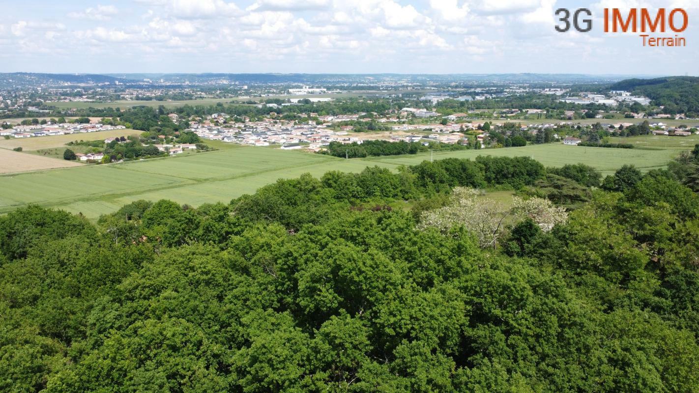  Land in Roquefort, France No. 276634