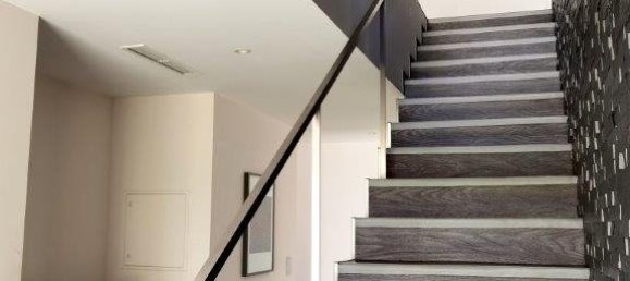 5 bedrooms House in Porto, Portugal No. 108180 20