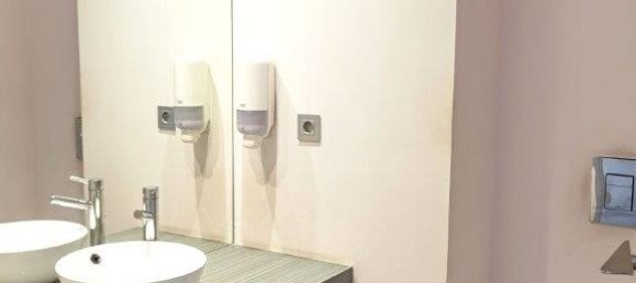 5 bedrooms House in Porto, Portugal No. 108180 17