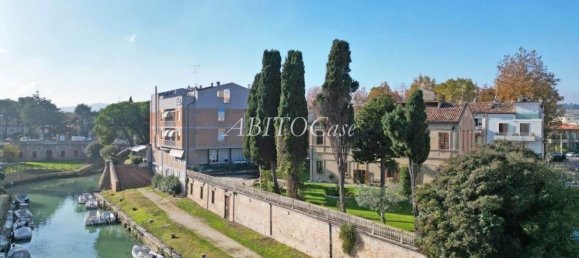 14 rooms Villa in Fano, Italy No. 141843 2