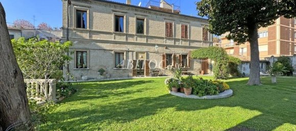 14 rooms Villa in Fano, Italy No. 141843 10