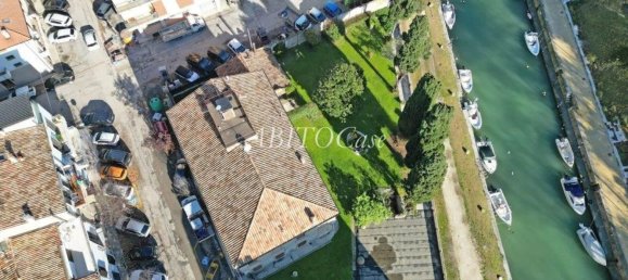 14 rooms Villa in Fano, Italy No. 141843 17