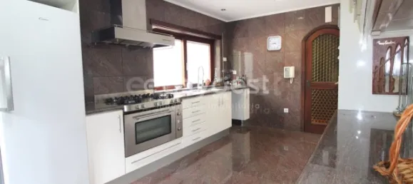 5 chambres Maison à Coimbra, Portugal No. 186647 2