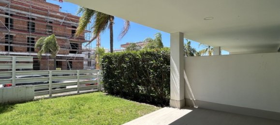 2 chambres Appartement à Estepona, Spain No. 143364 9