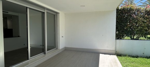 2 chambres Appartement à Estepona, Spain No. 143364 7