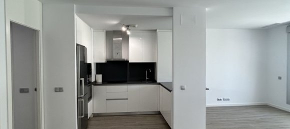 2 chambres Appartement à Estepona, Spain No. 143364 4