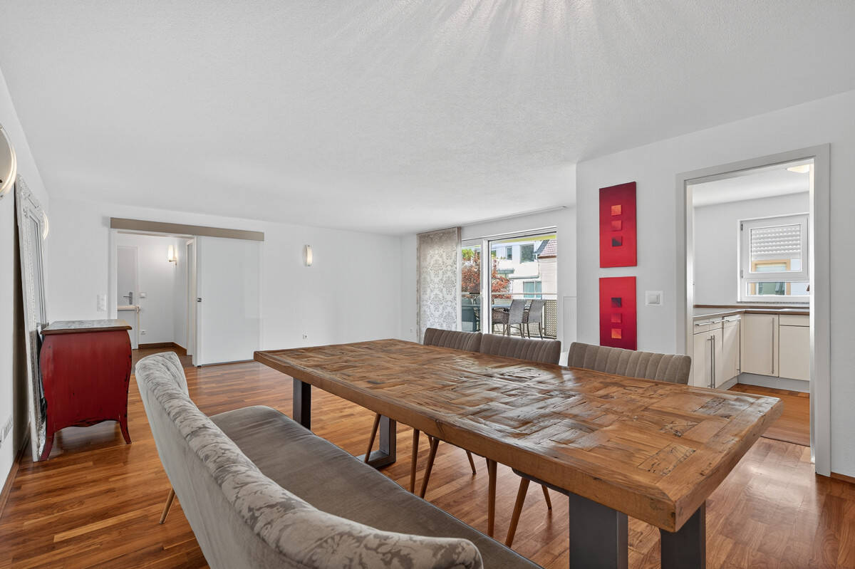 3 bedrooms Apartment in Karlsruhe, Germany No. 331377